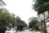 Bán gấp lô đất 80m2 mặt đường Khúc Thừa Dụ 2 giá tốt